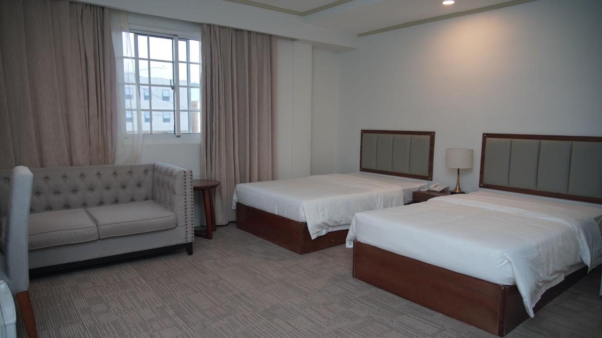 Water Bay Hotel Saipan ガラパン エクステリア 写真